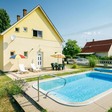 Holiday Home Sunny Day By Interhome Balatonmáriafürdő Extérieur photo